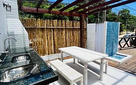 Apartamentos Charmosos na Avenida Principal de Buzios